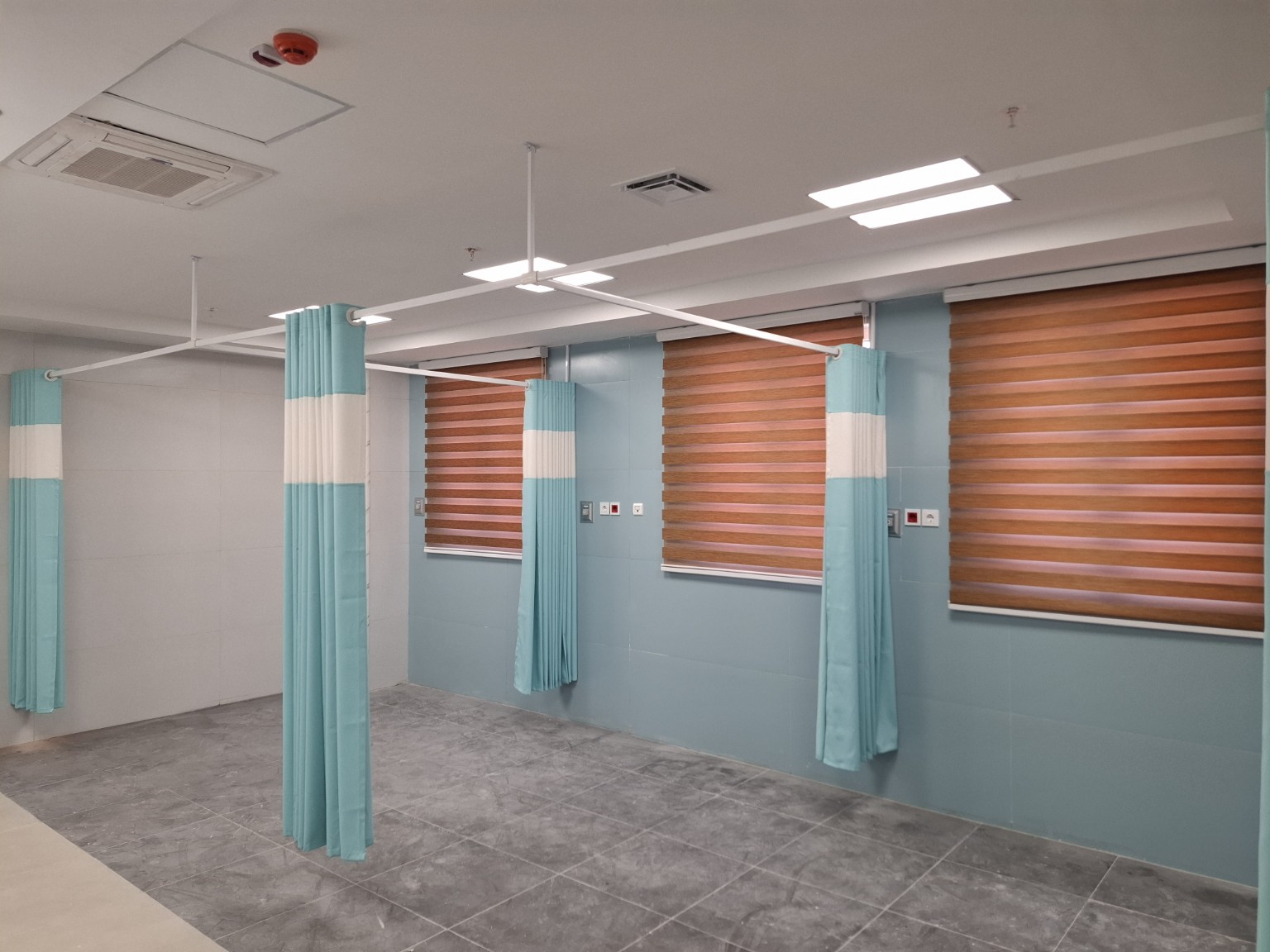 Easy-Open Hospital Curtain